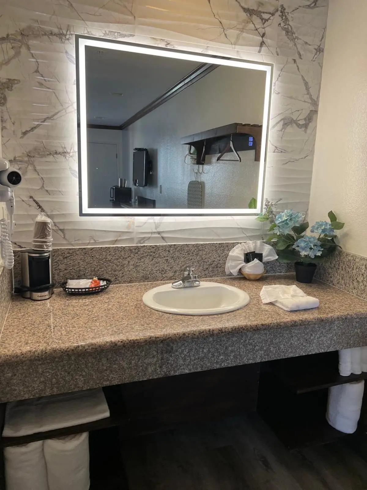 Starlight Inn Huntington Beach 9
