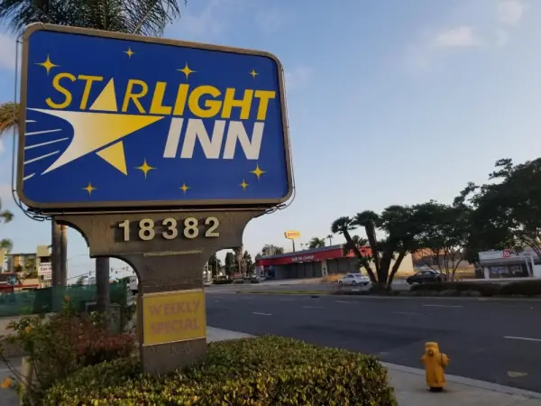 Starlight Inn Huntington Beach 10